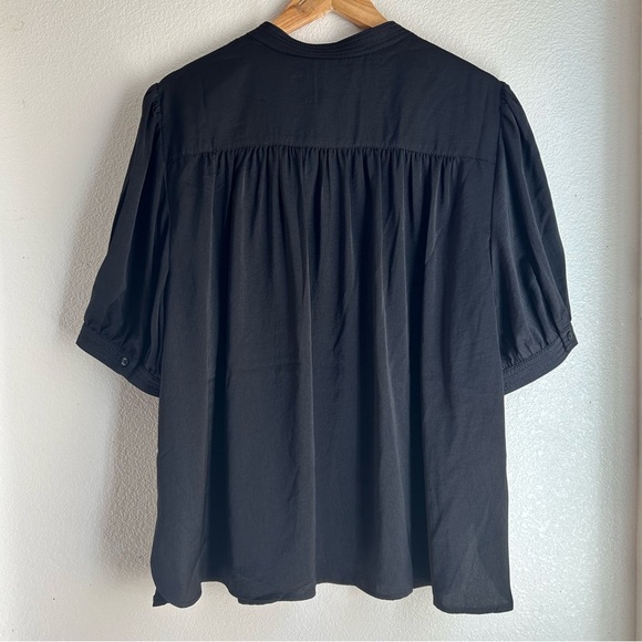 Banana Republic | Ramie Blouse - Picture 6 of 11